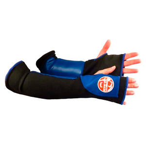 The Scratch Buster Sleeve