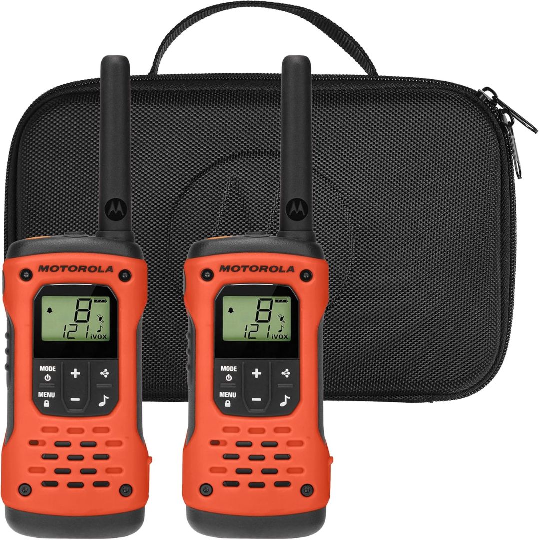 Motorola T605 H2O Two-Way Radio up to 35 Miles, 22 Channels