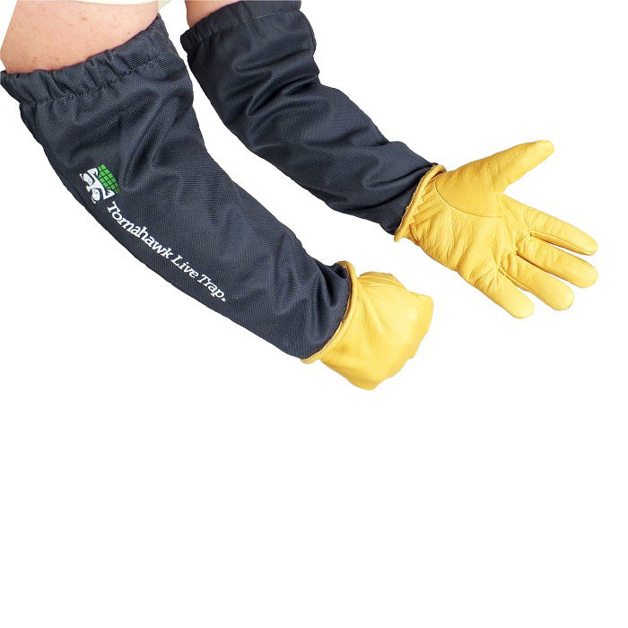 Tomahawk Critter Gloves